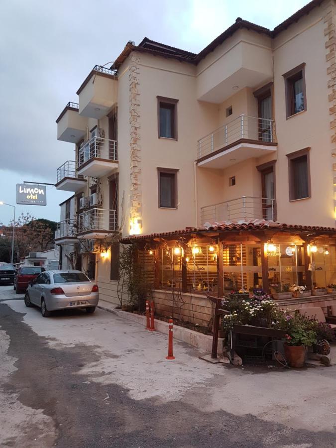 Lımon Otel Foça Exterior foto